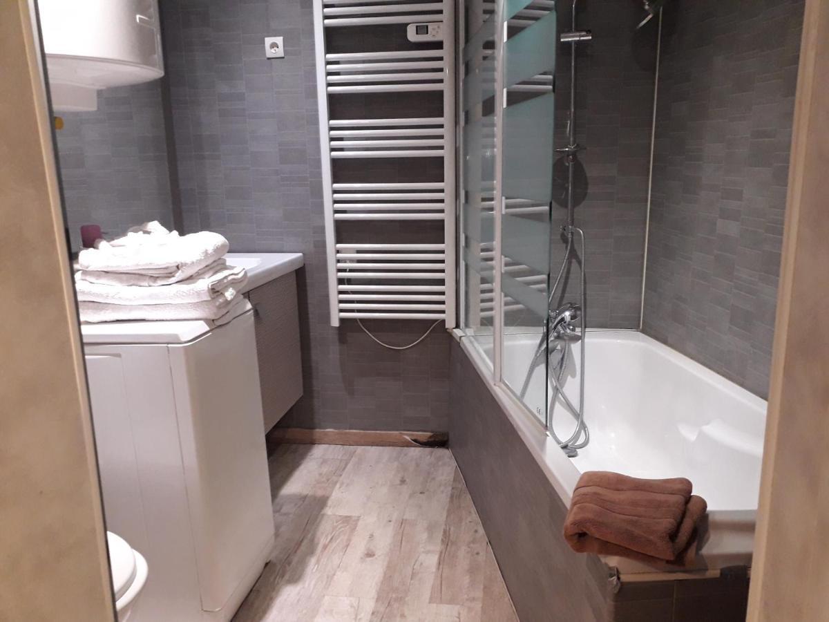 Гостевой дом Chalet Type Studio De Charme Avec Jacuzzi Touet-de-l'Escarene Экстерьер фото